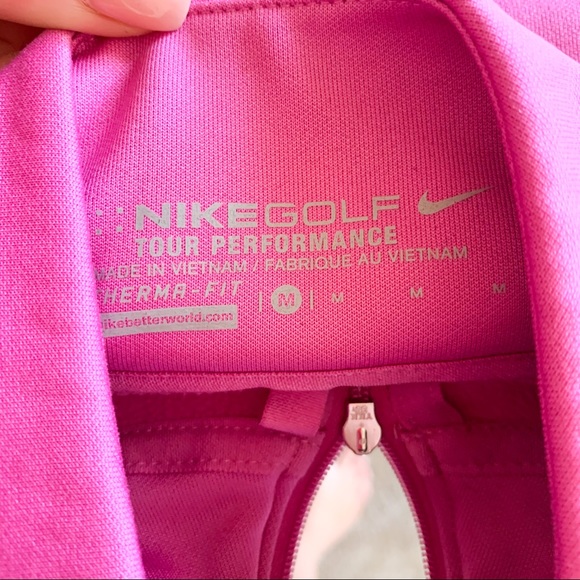 Nike Women’s Golf 1/4 Zip Pullover - Picture 4 of 4
